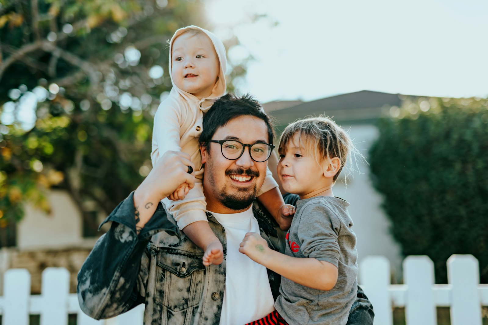 A Mexican family reviewing a financial plan with a consultant